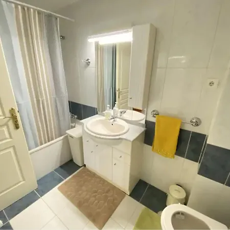 Sweet Balcony Flat Апартаменты *
